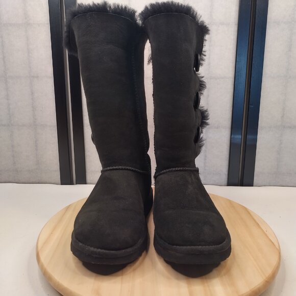 UGG Bailey Button Triplet II Black Sheepskin Shearling Boots Women US 7 - Picture 5 of 16